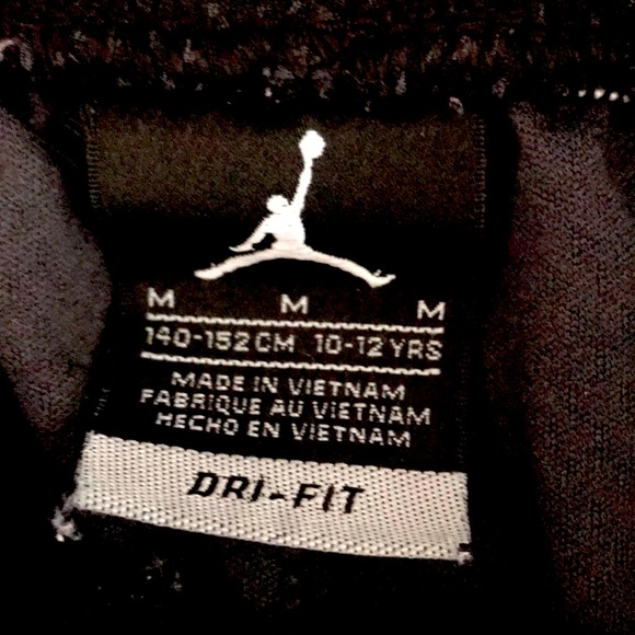 Boys Youth Large 10-12 Nike Shorts - Picture 2 of 3